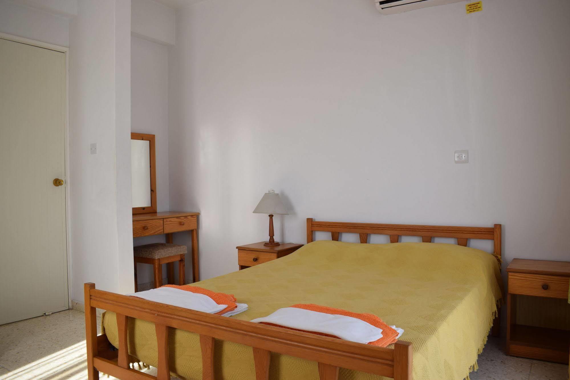 Dimma Seaside Houses Paphos Exterior photo