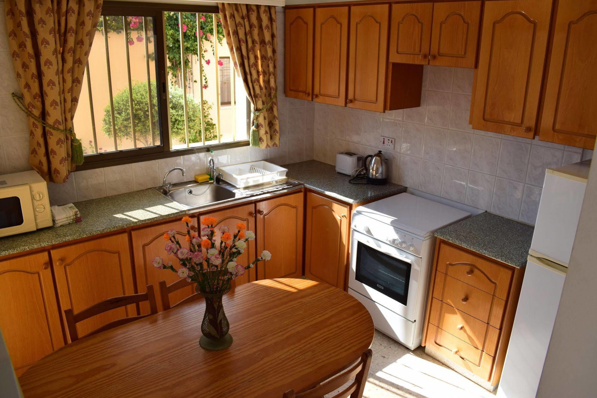Dimma Seaside Houses Paphos Exterior photo