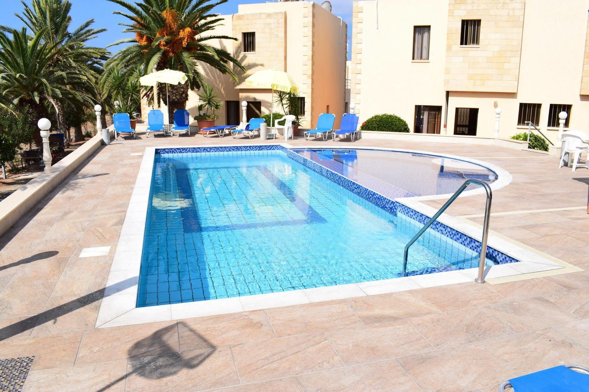 Dimma Seaside Houses Paphos Exterior photo