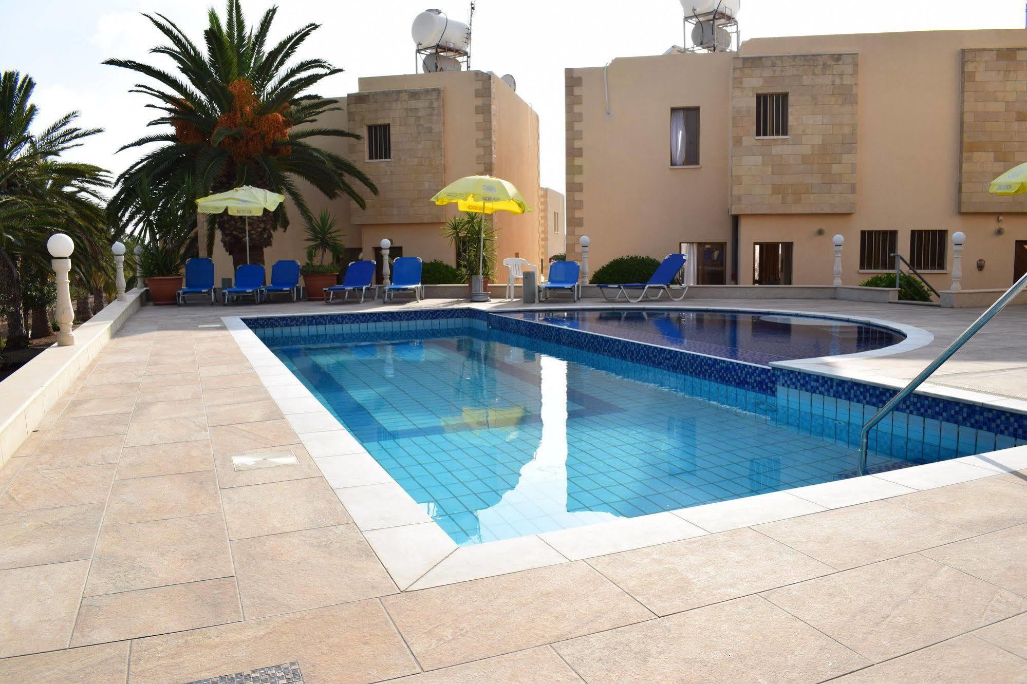 Dimma Seaside Houses Paphos Exterior photo